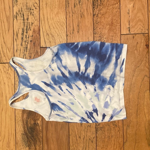 Three Abercrombie tank tops all size 9/10. - Picture 6 of 10